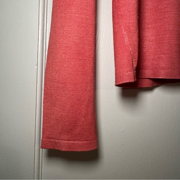 Banana Republic Sweater Womens Size M Pink Silk Blend V-neck Preppy Casual - Picture 12 of 15